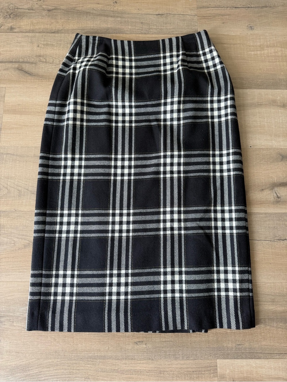 Vintage 90s Jones New York Blue Plaid Wool Midi Wrap Skirt - US 12 - Picture 3 of 4